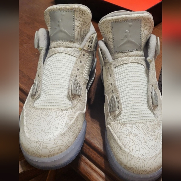 JORDAN Retro 4 Laser 30th Anniversary-size 12 - Picture 5 of 8